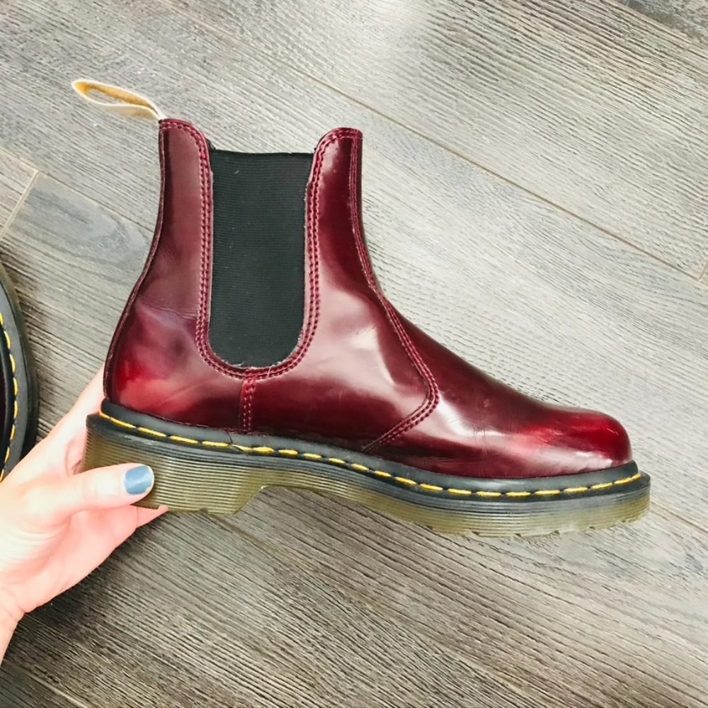 VEGAN 2976 CHELSEA BOOTS Doc Martens NWOT Size 8